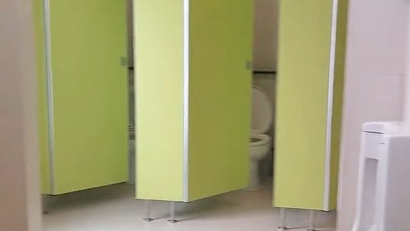 光伏并网材料：构建清洁能源系统的基石