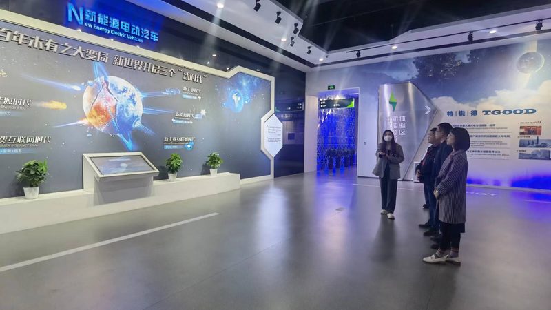 屋顶光伏发电加盟代理：揭秘加盟流程与注意事项